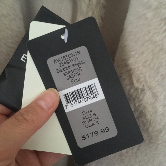 Evernew Elizabeth Coat size 2 - Picture 4 of 4